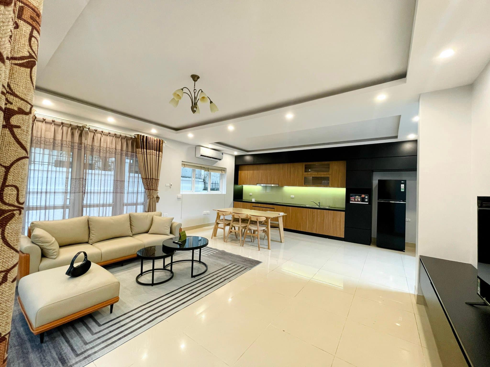 Cho thuê biệt thự đơn lập hướng Nam tại Mailand Hanoi City, căn góc đẹp nhất dự án!