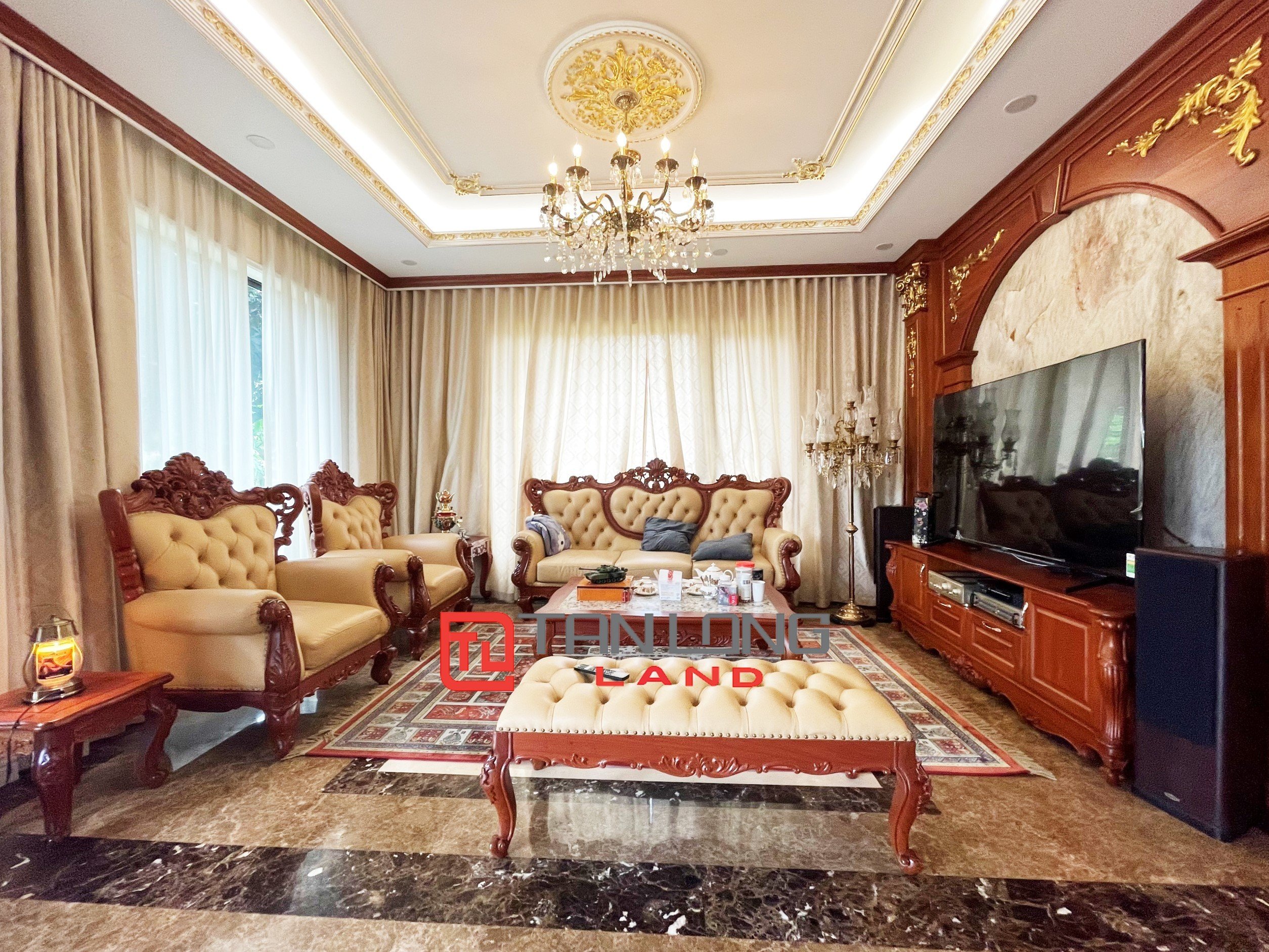 Cho thuê nhà liền kề Tây Nam tại Mailand Hanoi City, căn góc đẹp nhất dự án!