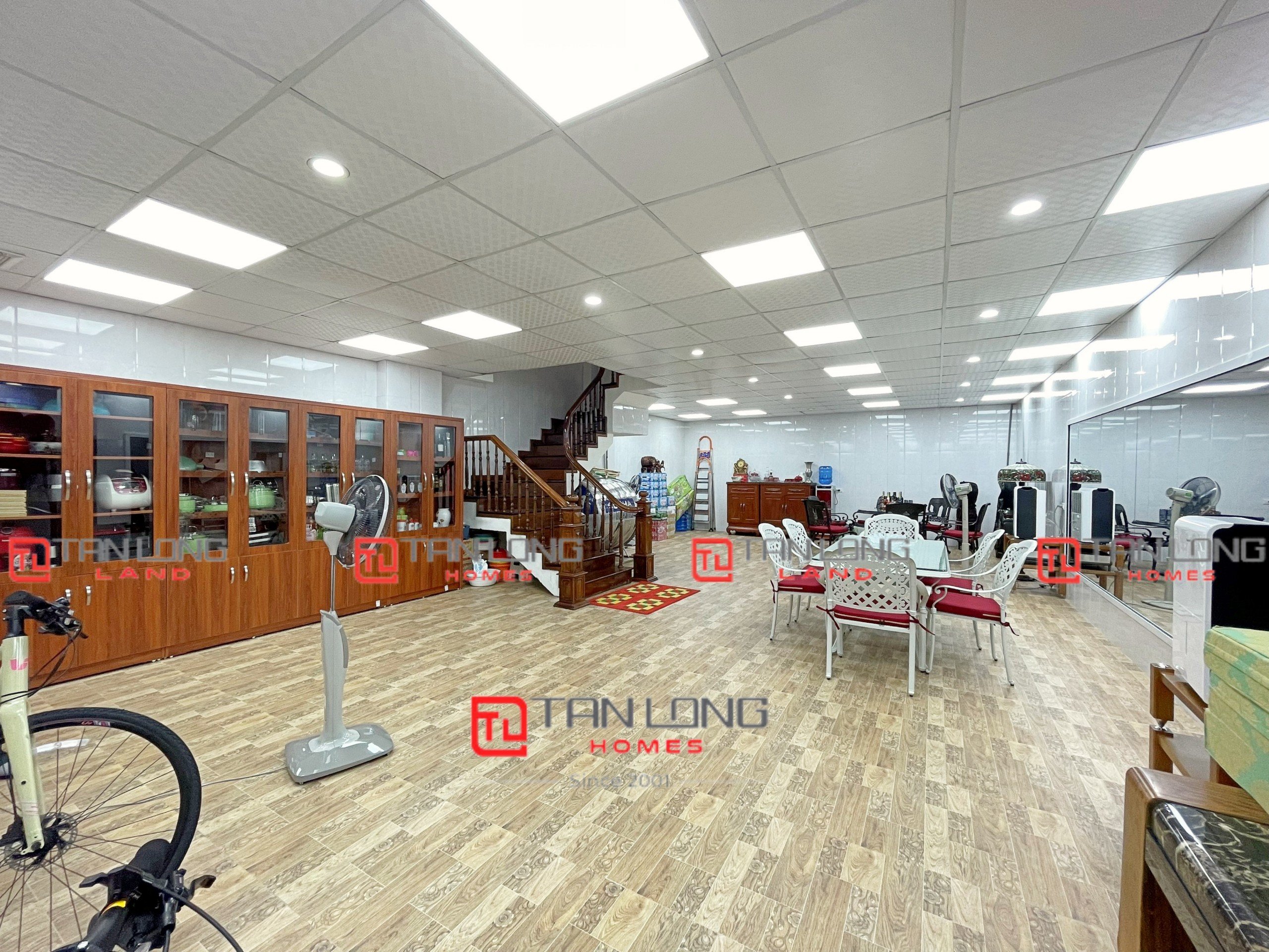 Cho thuê nhà biệt thự đơn lập Splendora Villas hướng Tây Nam, căn góc đẹp nhất!