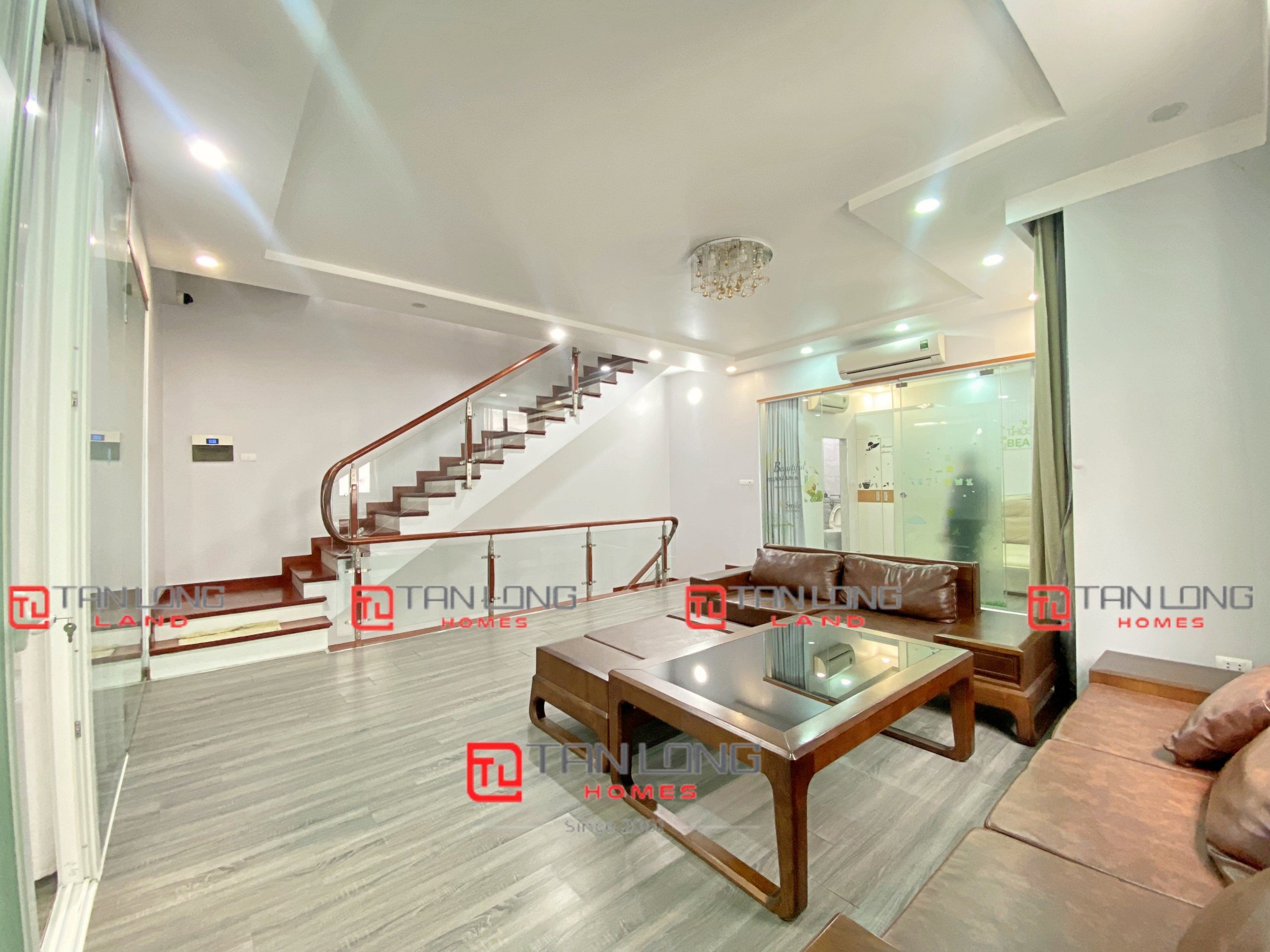 Cho thuê nhà biệt thự song lập Splendora Villas hướng Tây Bắc, giá tốt!