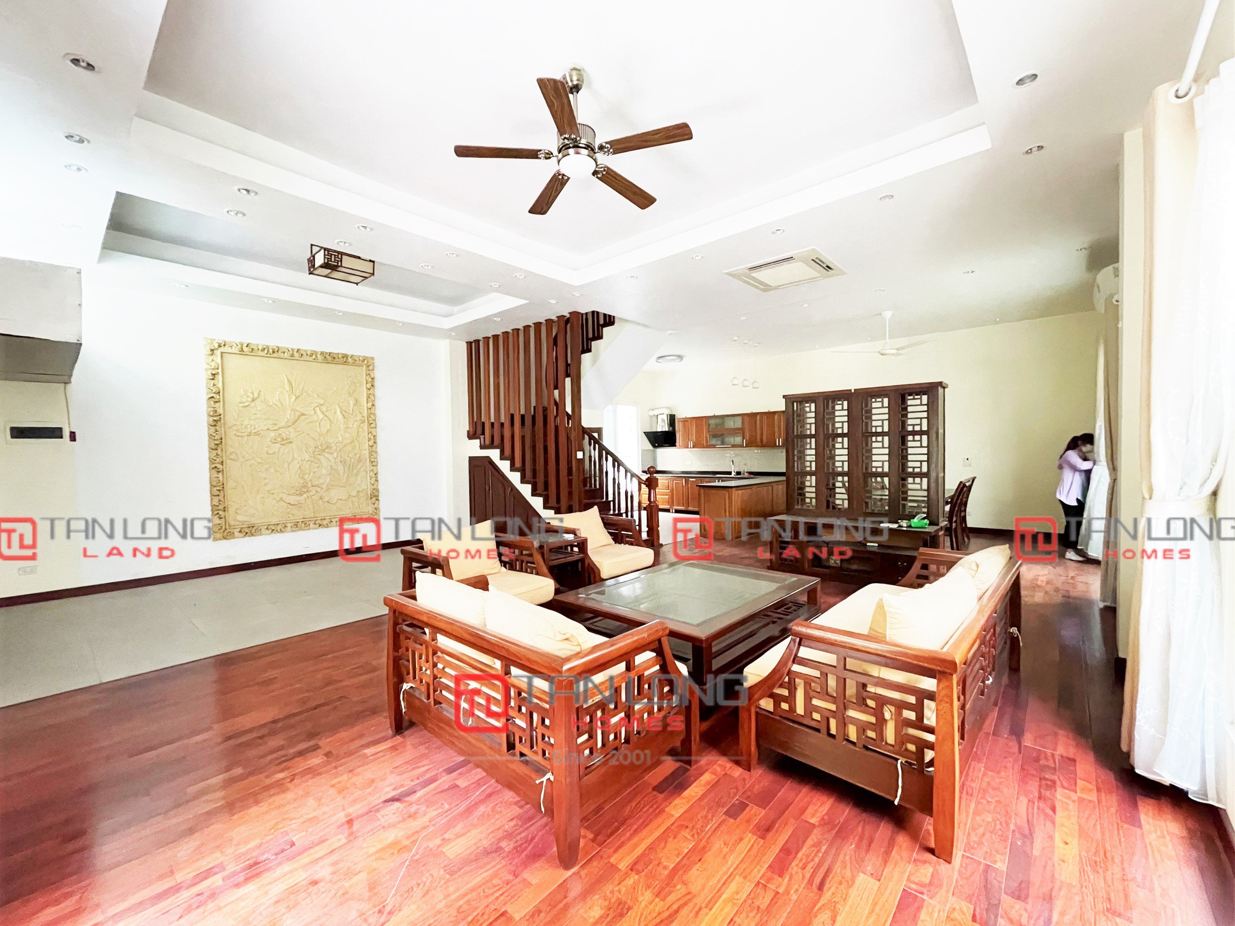 Cho thuê nhà liền kề Splendora Gardens hướng Tây Bắc, full đồ, căn góc đẹp nhất