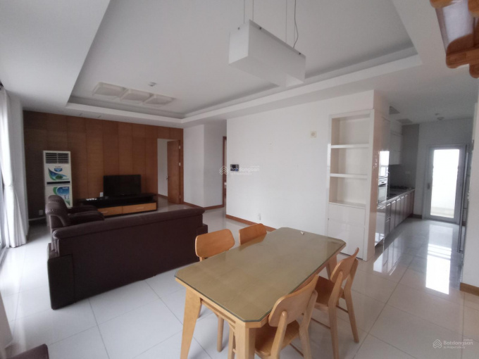 Chính chủ cho thuê căn góc 4 ngủ chung cư Essensia ban công Tây Bắc view bể bơi full đồ